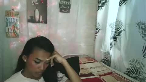 Ms. Criza online show from March 18, 6:02 am