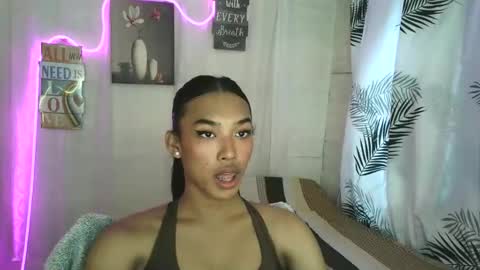 Ms. Criza online show from April 21, 1:53 am