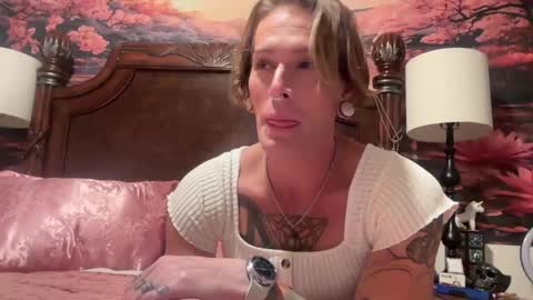 Goddess online show from January 15, 4:11 am