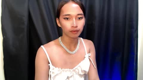 Ellie online show from November 30, 4:09 pm