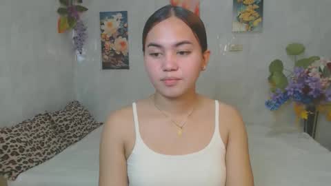 urasian_kat online show from April 21, 1:42 am