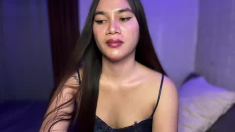 urhottylicious_cum online show from June 23, 11:29 am