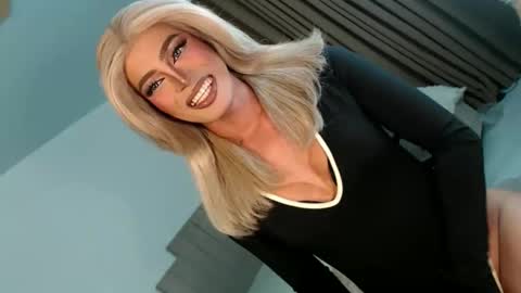 cecilia online show from March 31, 3:47 pm