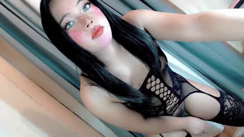 JESS - DONT FORGET TO FOLLOW ME AND GIVE ME THUMBS UP online show from September 28, 11:37 pm