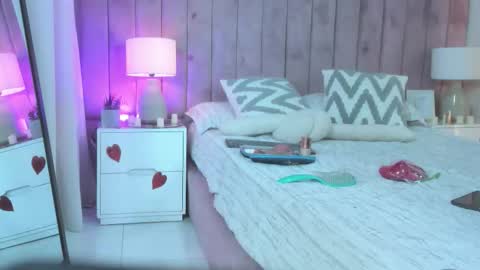 valentino_moretti online show from February 20, 12:07 pm