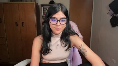 Val  online show from February 6, 2:55 am