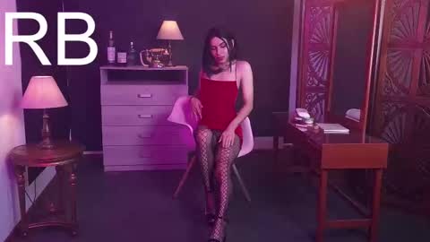        online show from October 6, 10:10 pm