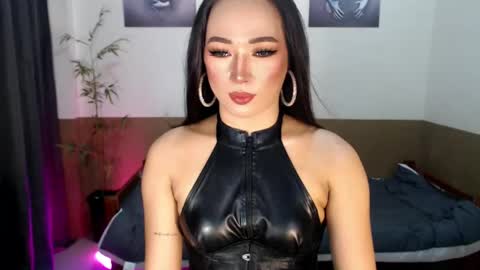 Victoria online show from April 16, 10:01 pm