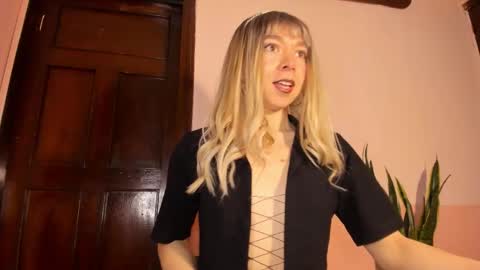 D A N I - INSTAGRAM VIKO QQ online show from October 1, 3:07 am