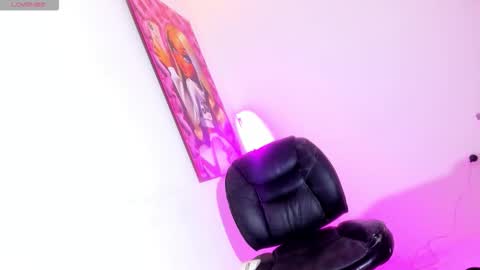 Violeta Princess Please help me with your thumbs up its important   online show from March 18, 4:02 am