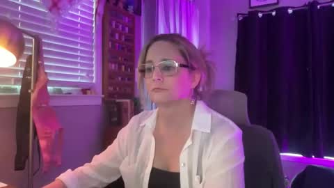 WetRainbows online show from February 14, 8:48 pm