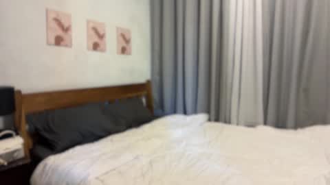 Ms Lucy online show from February 20, 6:19 am