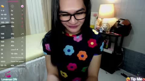 xasiantrnaslover online show from December 16, 2:05 am