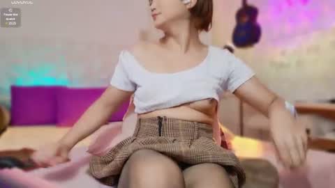 xiaots online show from July 2, 7:52 pm
