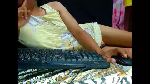 Ask Me Baby  online show from April 29, 5:30 pm