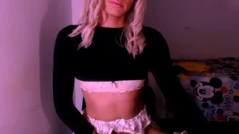 Chiara online show from November 5, 5:51 am