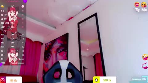 yarethrousss online show from November 25, 6:26 am