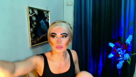 miss yasii online show from October 9, 6:42 pm