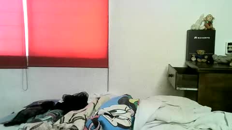 Yasmin Paez online show from January 25, 5:48 pm