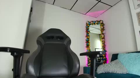 yeiko002 online show from March 5, 11:54 pm