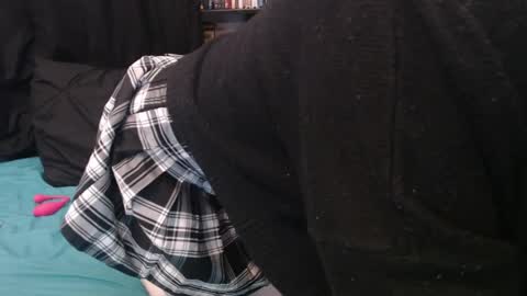 Yokai Girl online show from April 9, 7:53 pm