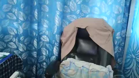 your_dreamgirlxxx69 online show from February 19, 7:27 am