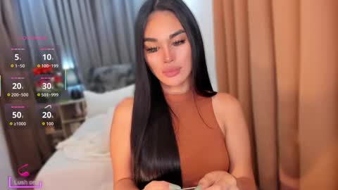 Miss Larah online show from May 2, 12:26 am