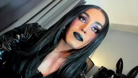  not into STINGY and CHEAP people online show from April 21, 2:51 am