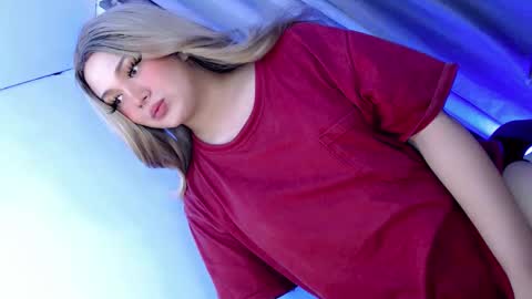 PEARL online show from April 22, 10:33 am