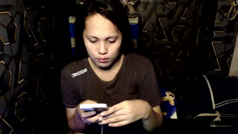 yumi online show from July 30, 5:06 am