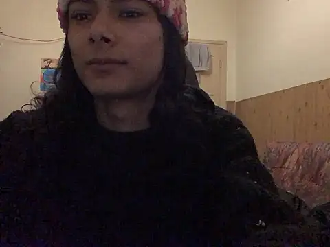 calliemaggotbone online show from January 16, 4:21 am