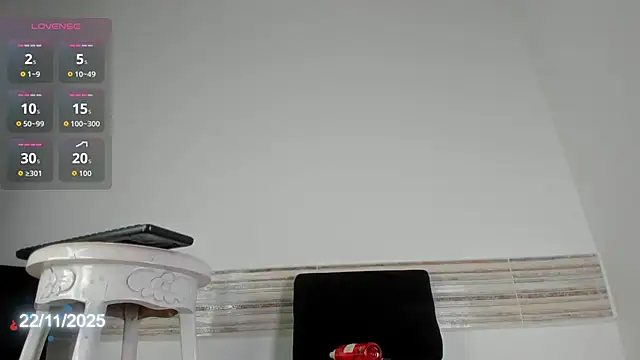 Kimberly House online show from November 22, 10:12 pm