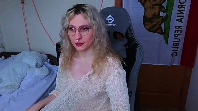 Lori Myaf online show from March 5, 3:17 pm