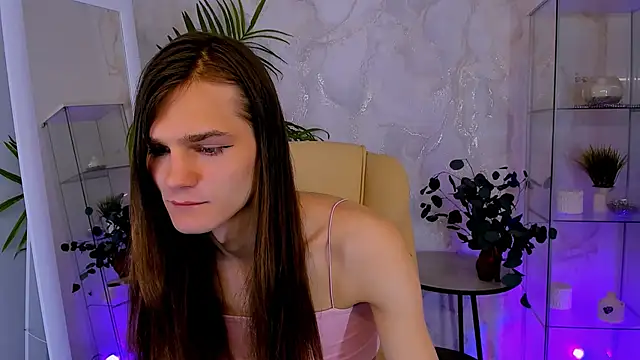 Will Will  online show from February 6, 6:19 am