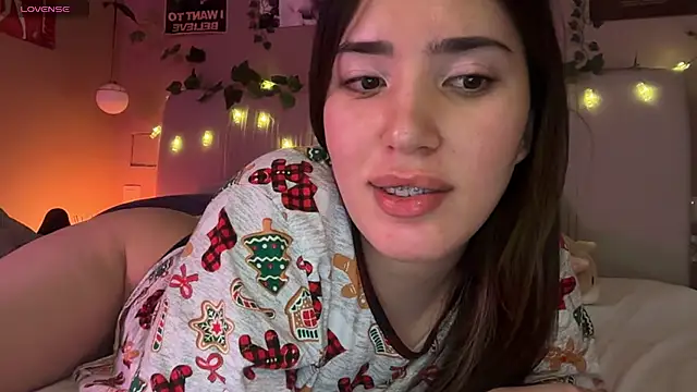 Anisawithlove online show from January 11, 4:46 pm