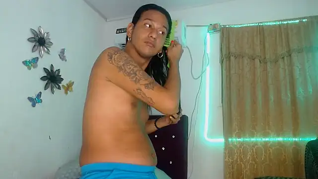 valeryhotts online show from February 27, 12:43 am