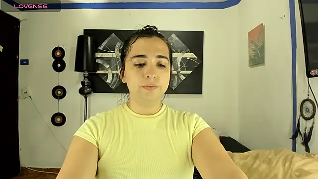 SARAMISHA online show from September 18, 4:56 pm