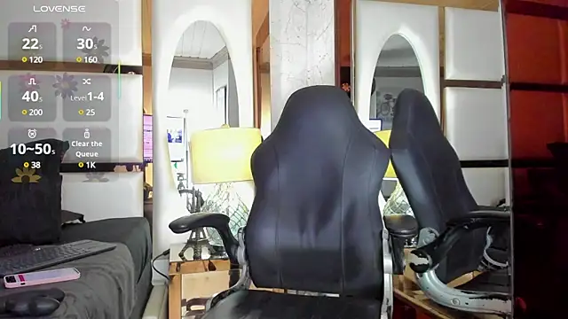 CloeRodriguez online show from March 14, 1:29 pm