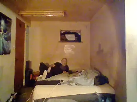 Nightshade7712 online show from March 17, 9:41 pm