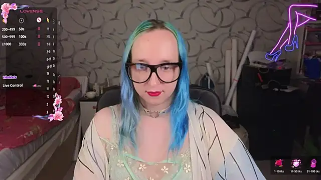 TheTrixy online show from June 10, 4:28 pm