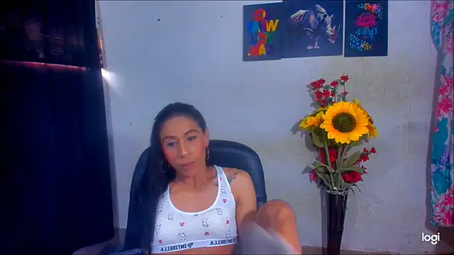 juanblakbigcock online show from September 18, 9:20 pm