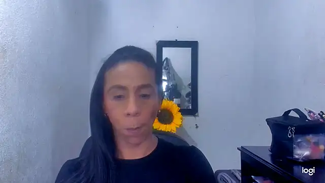 juanblakbigcock online show from September 21, 3:45 am