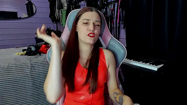 Stroynyash online show from December 2, 8:01 pm