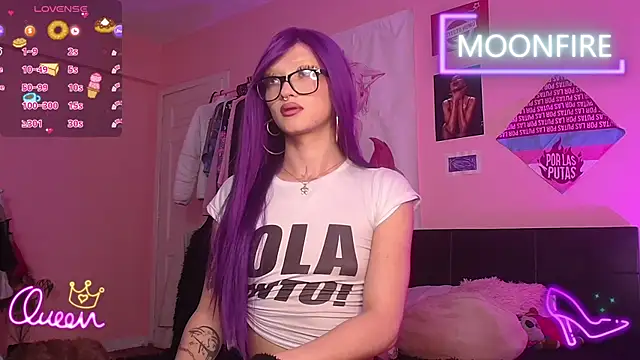 moonfiredancer online show from July 5, 4:19 am