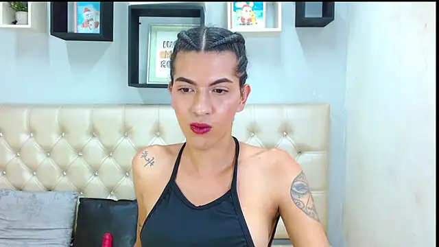 lucia marks online show from January 23, 4:59 pm