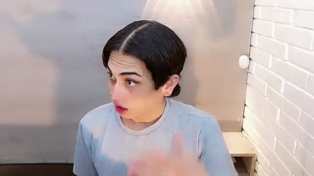 Daniela Pink  online show from October 14, 7:36 pm