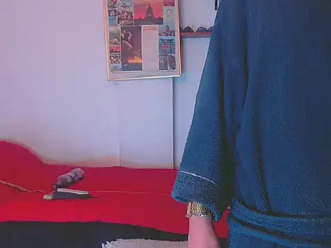 LorenJade online show from December 16, 9:03 am