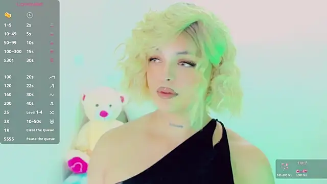 Emmaa Saenz  online show from March 15, 12:14 am