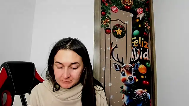 Sweet-Suck69 online show from February 5, 11:17 pm