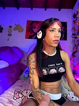 Alexa Chanell Oficial online show from October 25, 7:47 am